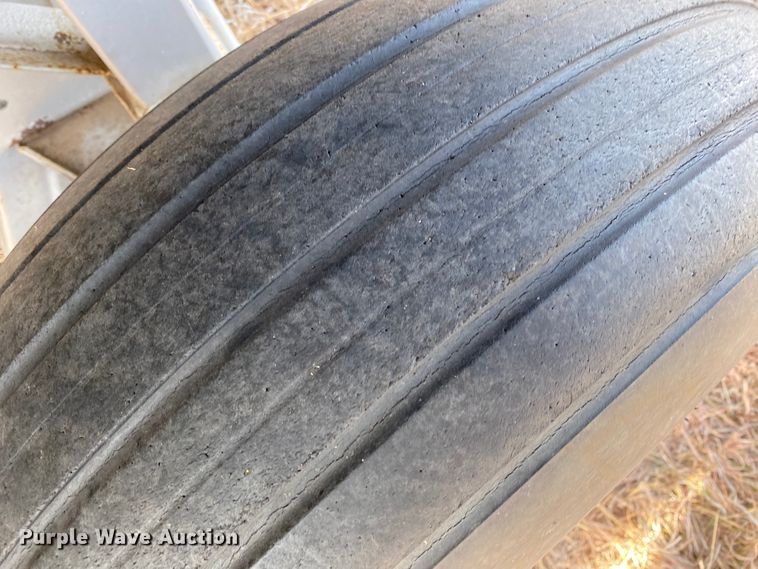 image for item DL1257 John Deere 853A  all-crop head