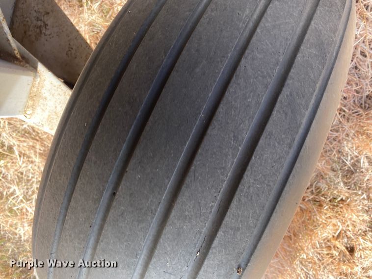 image for item DL1257 John Deere 853A  all-crop head