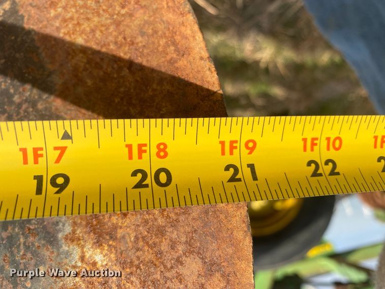 image for item DL1262 John Deere  off-set disk