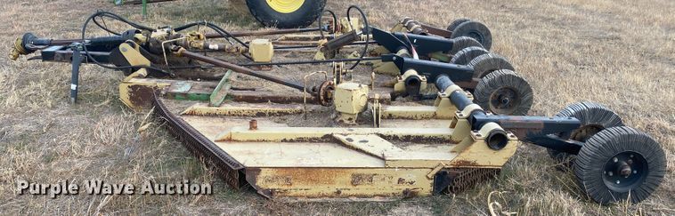 image for item DL1263 Batwing rotary mower