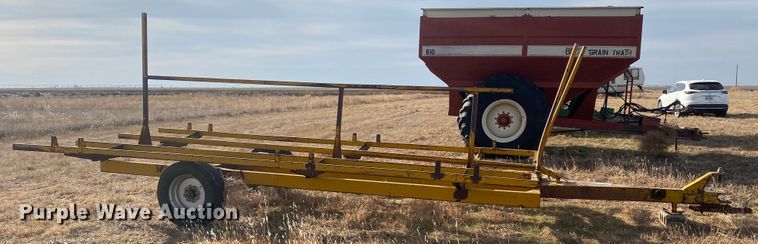 image for item DL1266 Bale mover