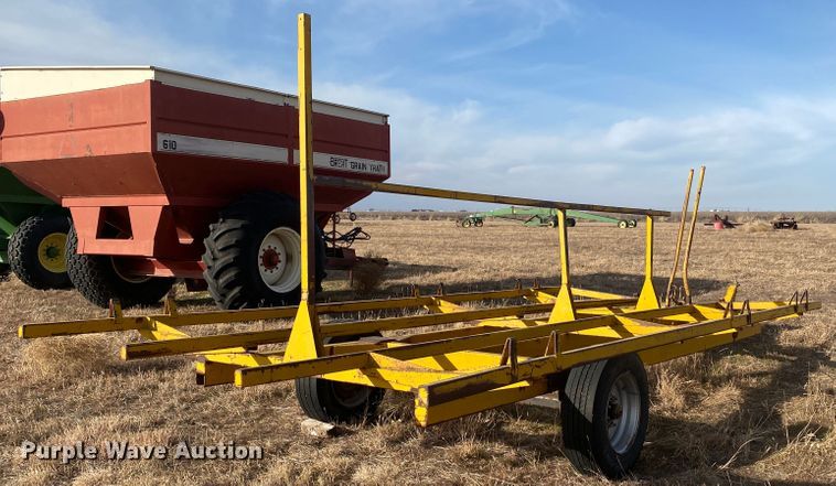 image for item DL1266 Bale mover