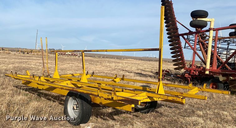image for item DL1266 Bale mover