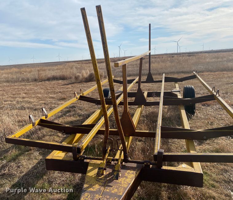 image for item DL1266 Bale mover