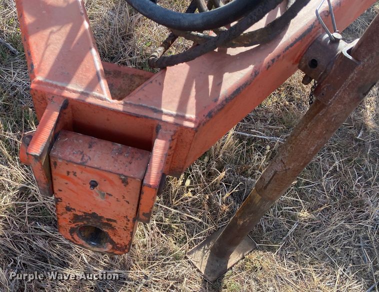 image for item DL1269 Richardson MT 3-31-5  mulch treader picker