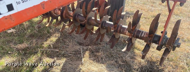 image for item DL1269 Richardson MT 3-31-5  mulch treader picker