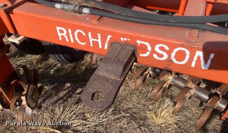 image for item DL1269 Richardson MT 3-31-5  mulch treader picker