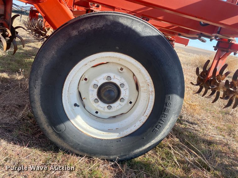image for item DL1269 Richardson MT 3-31-5  mulch treader picker