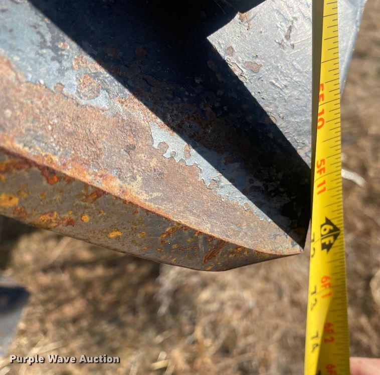 image for item DL1270 Flex King XL  sweep plow