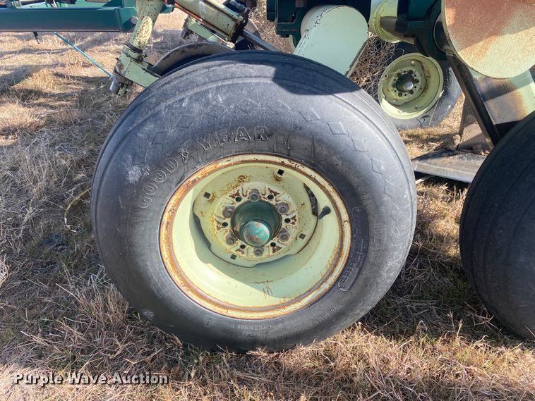 image for item DL1270 Flex King XL  sweep plow