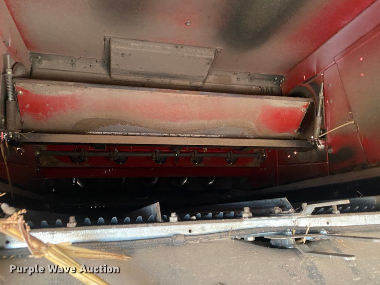 image for item DL1271 2007 Case IH 2588  combine