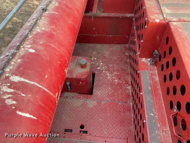 image for item DL1271 2007 Case IH 2588  combine