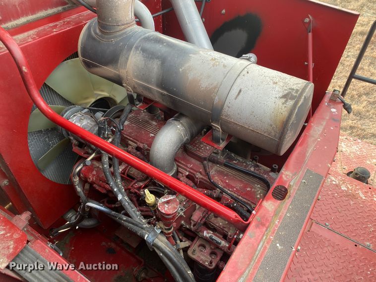 image for item DL1271 2007 Case IH 2588  combine