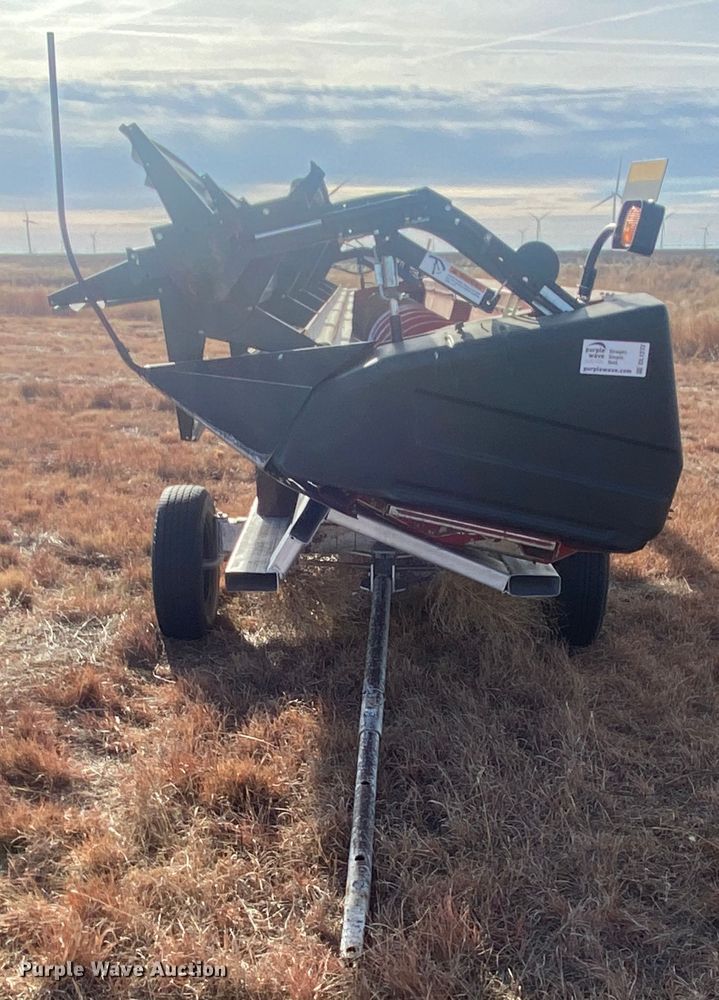 image for item DL1272 2007 Case IH 1010  rigid head