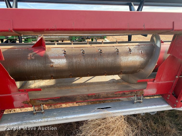 image for item DL1272 2007 Case IH 1010  rigid head