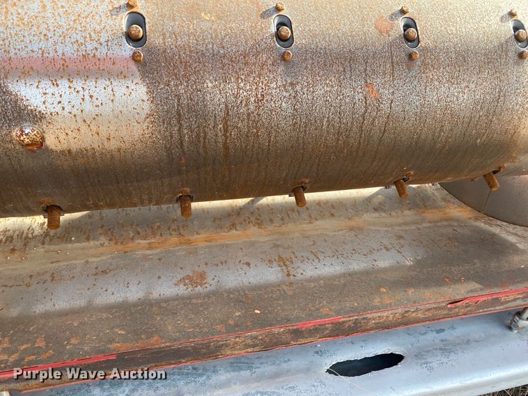 image for item DL1272 2007 Case IH 1010  rigid head