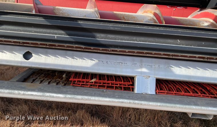 image for item DL1272 2007 Case IH 1010  rigid head