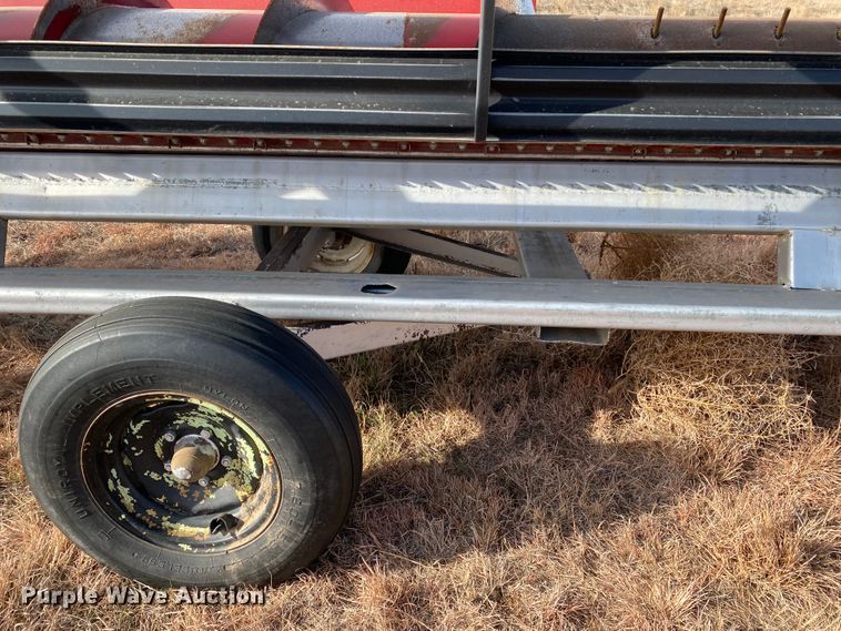 image for item DL1272 2007 Case IH 1010  rigid head