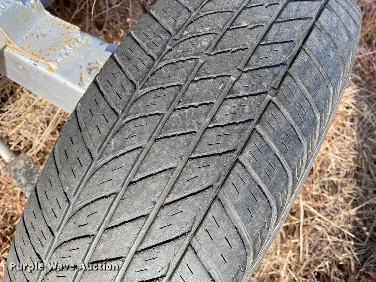 image for item DL1272 2007 Case IH 1010  rigid head