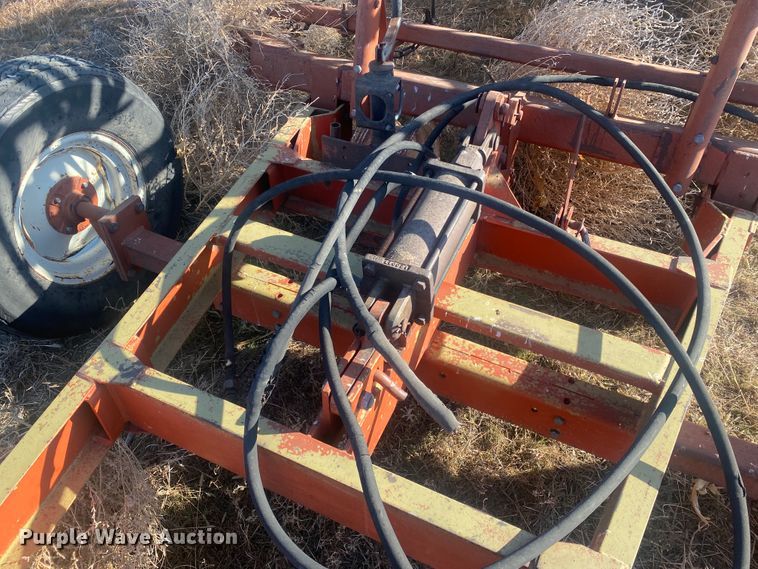 image for item DL1273 Spike tooth harrow