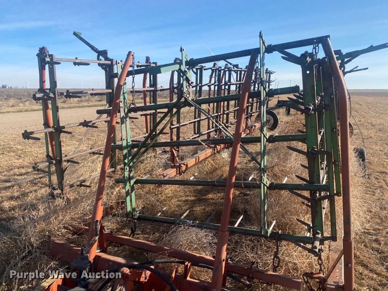 image for item DL1273 Spike tooth harrow