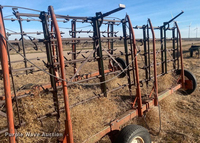 image for item DL1273 Spike tooth harrow