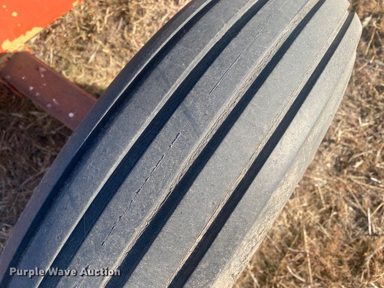 image for item DL1273 Spike tooth harrow