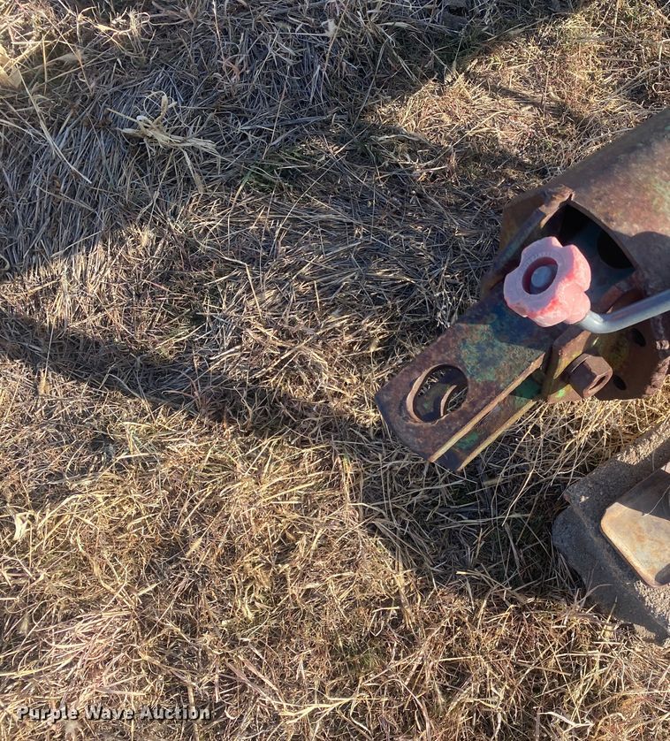 image for item DL1274 Land leveler