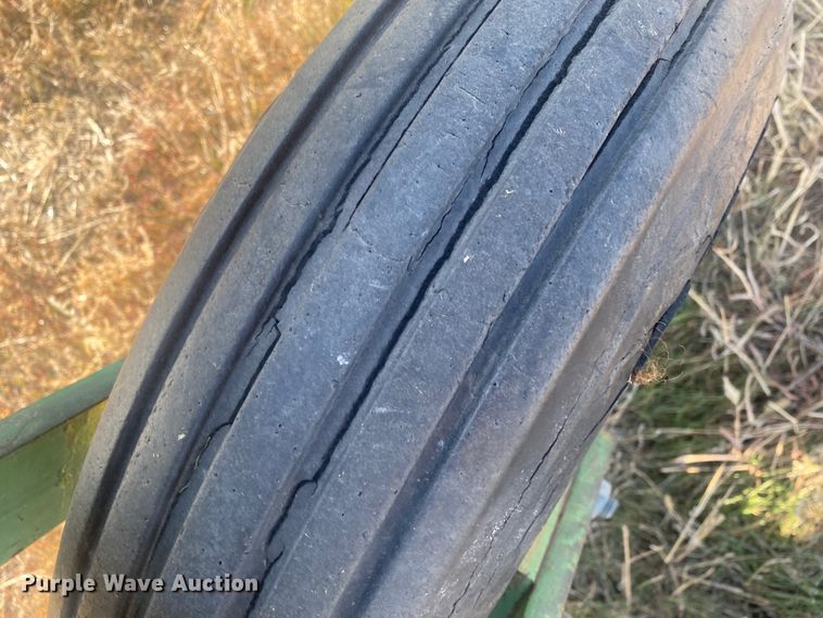 image for item DL1274 Land leveler