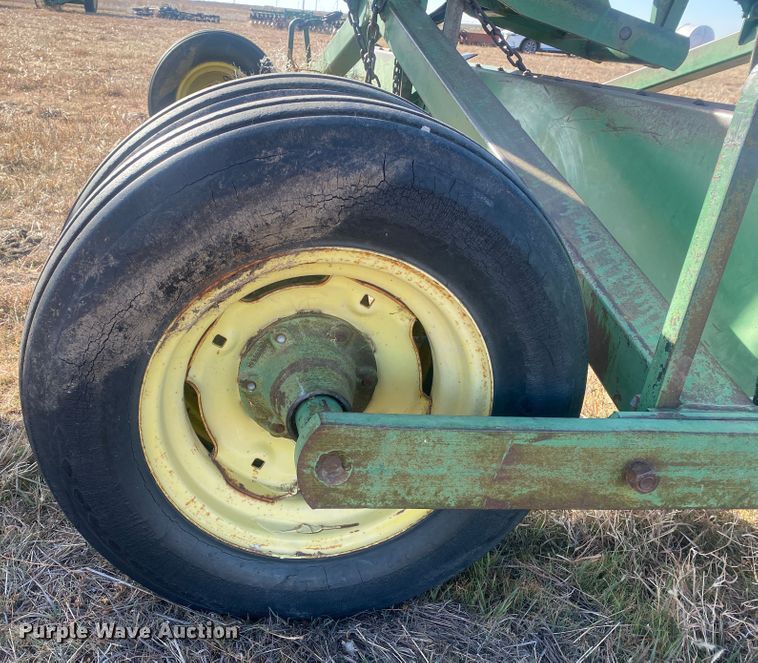 image for item DL1274 Land leveler