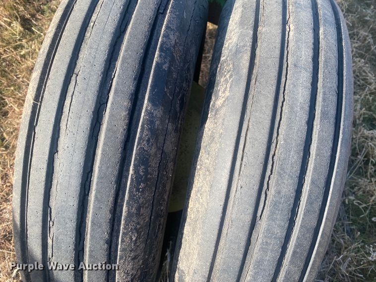 image for item DL1274 Land leveler