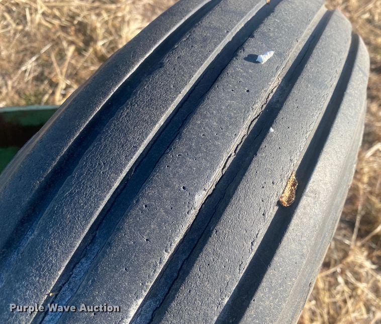 image for item DL1274 Land leveler