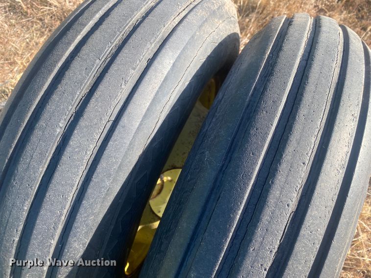 image for item DL1274 Land leveler