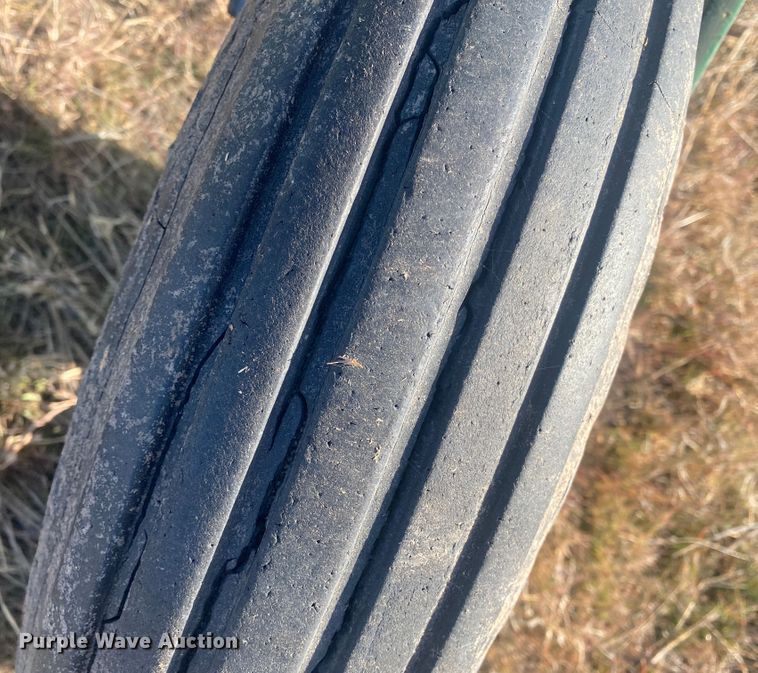 image for item DL1274 Land leveler