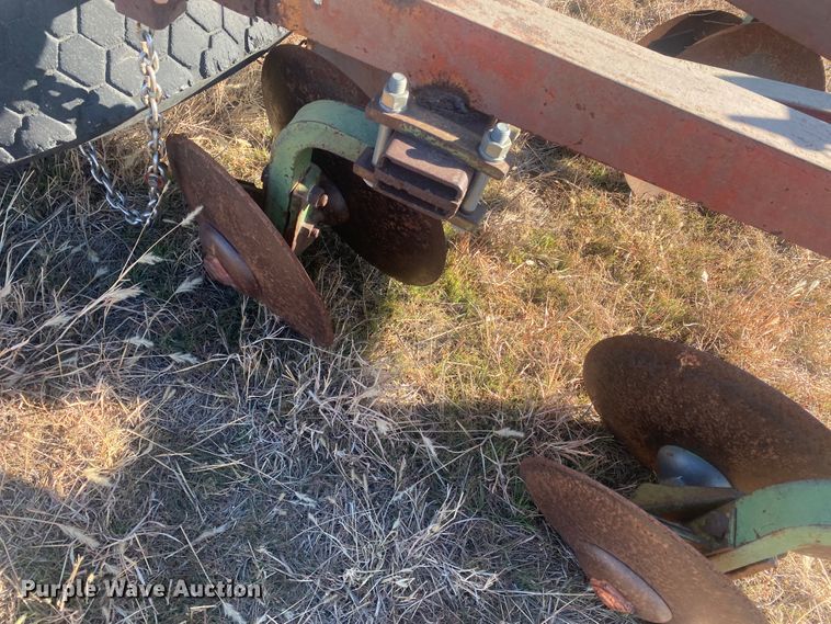 image for item DL1276 Subsoiler