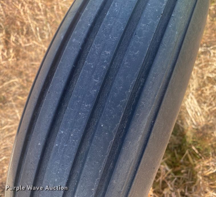 image for item DL1277 John Deere 400  rotary hoe