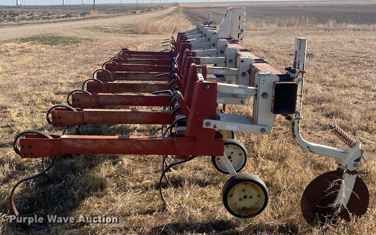 image for item DL1280 Tebben  row crop cultivator