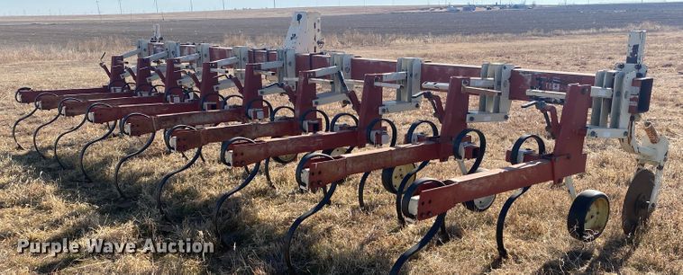 image for item DL1280 Tebben  row crop cultivator