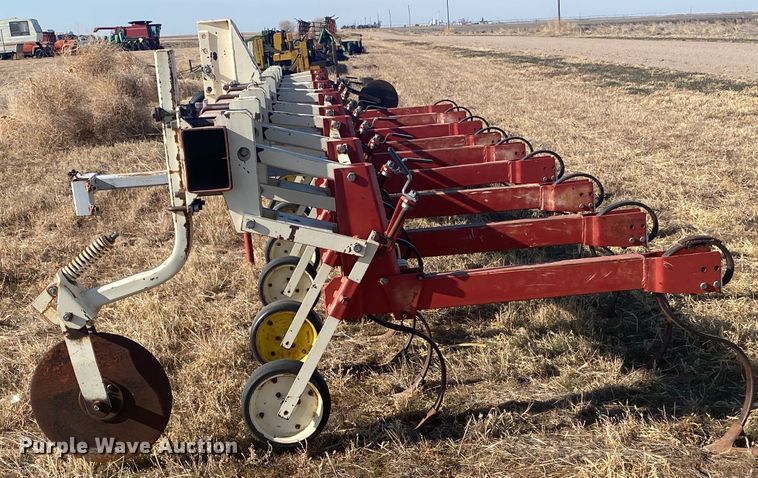 image for item DL1280 Tebben  row crop cultivator