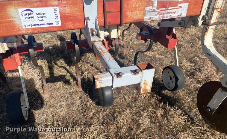 image for item DL1280 Tebben  row crop cultivator