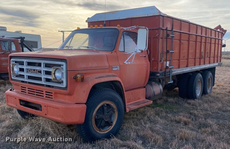 image for item DL1284 1973 GMC 6500  grain truck
