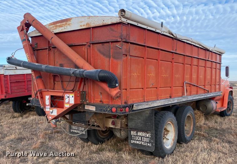 image for item DL1284 1973 GMC 6500  grain truck
