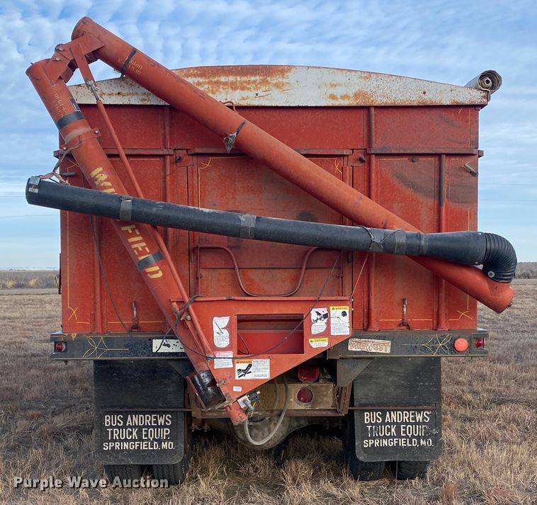 image for item DL1284 1973 GMC 6500  grain truck