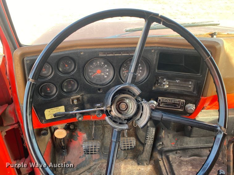 image for item DL1284 1973 GMC 6500  grain truck