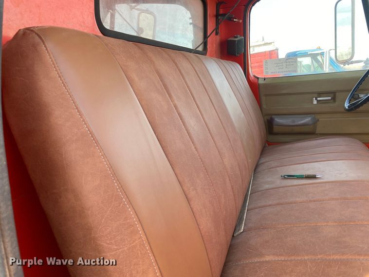 image for item DL1284 1973 GMC 6500  grain truck