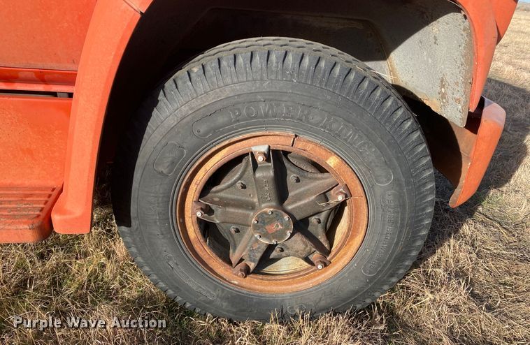 image for item DL1284 1973 GMC 6500  grain truck