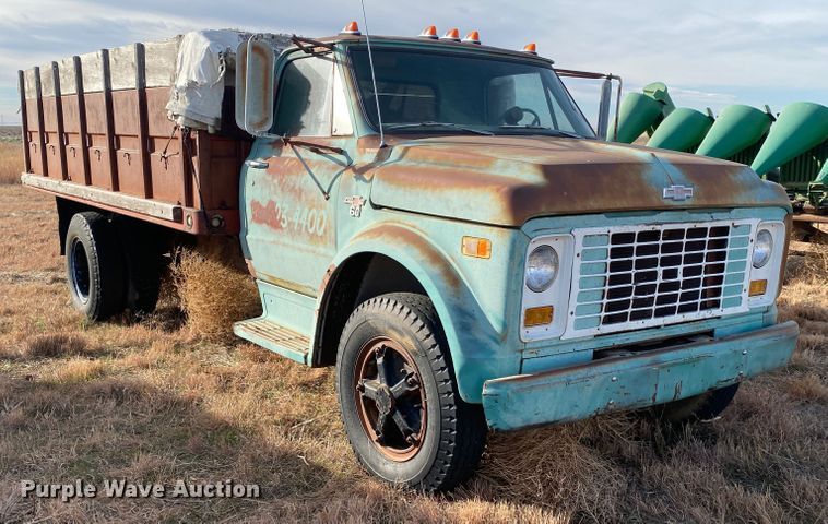 image for item DL1285 1968 Chevrolet 60  grain truck