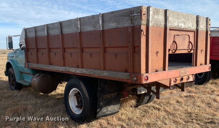 image for item DL1285 1968 Chevrolet 60  grain truck