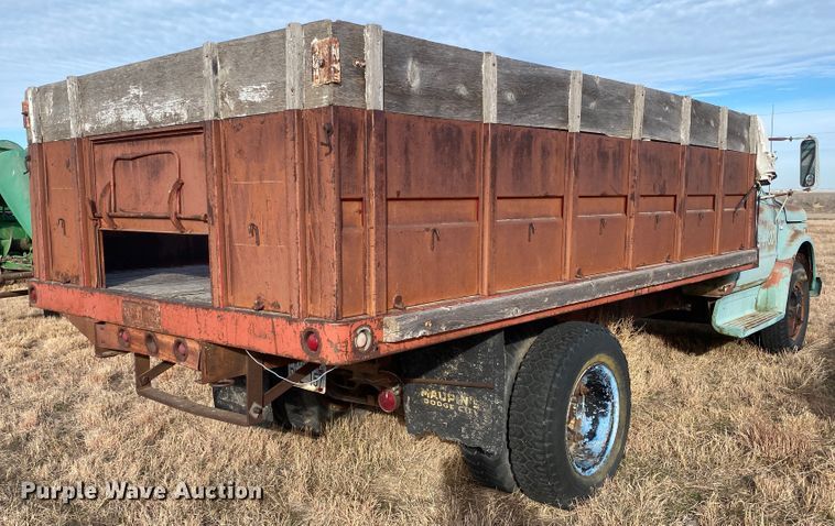 image for item DL1285 1968 Chevrolet 60  grain truck