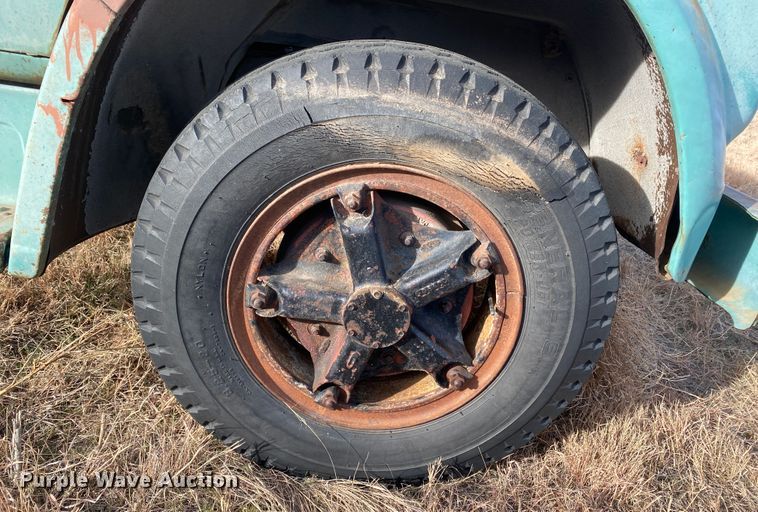 image for item DL1285 1968 Chevrolet 60  grain truck